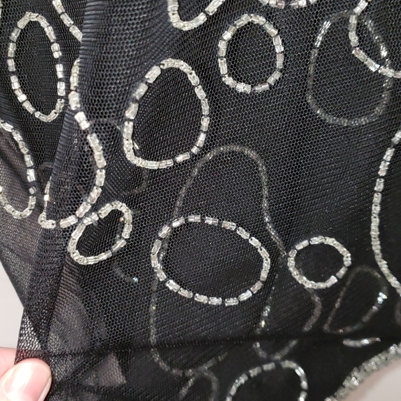 Sue Wong Nocturne Sleeveless Black and Silver Beaded Mesh Mini Dress, Size 4 - Picture 7 of 8